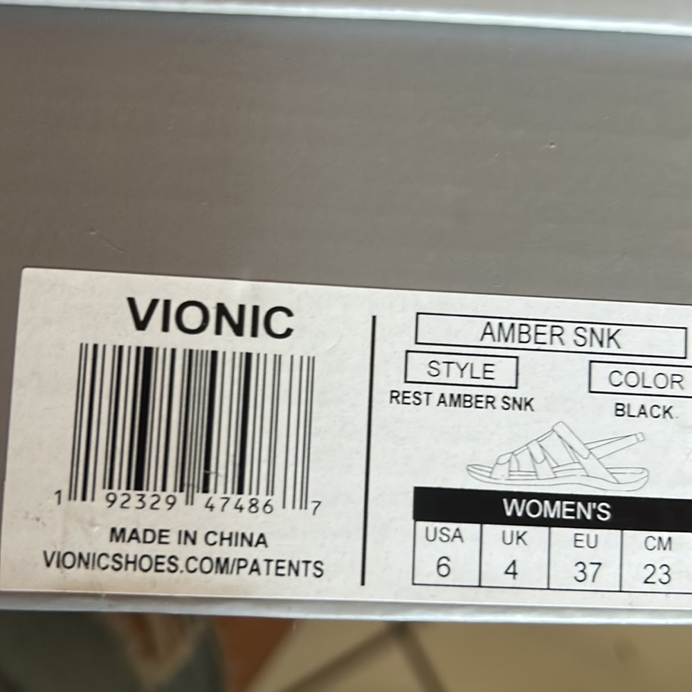 Vionic black sandals - Picture 6 of 6